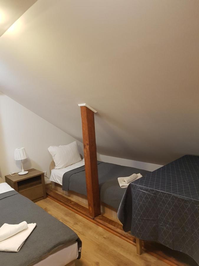 Hostel Mleczna - Metro Zacisze Warsaw
