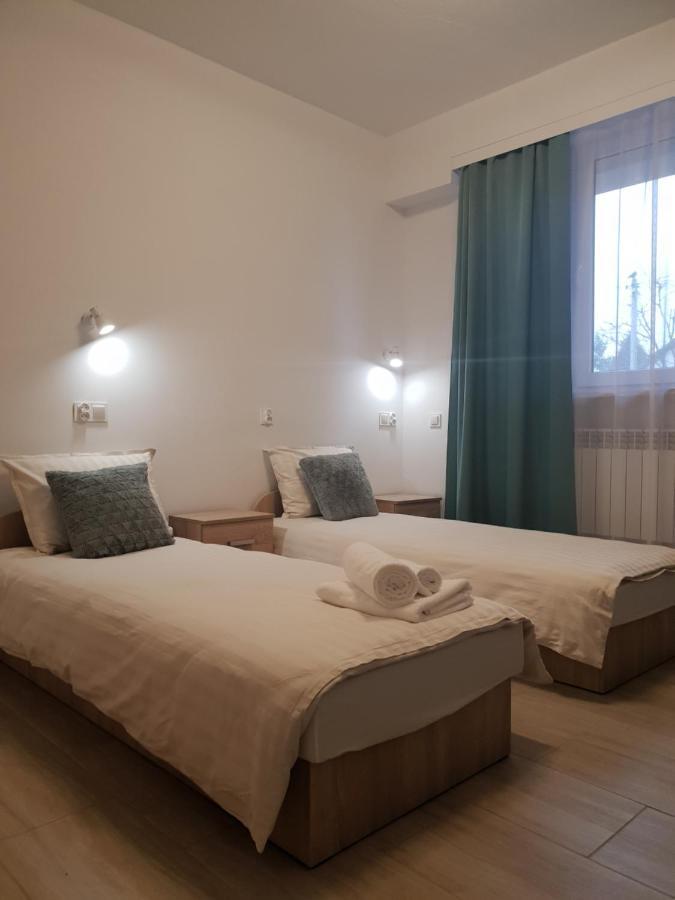 Hostel Mleczna - Metro Zacisze